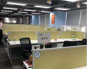 北京高价大量回收办公家具，办公电脑